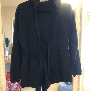 Never Worn Black Lululemon Zip Up Jacket Size 6